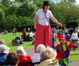 Sir Thomas & Lady Dixon Park