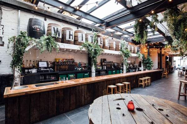 White’s Tavern & Garden