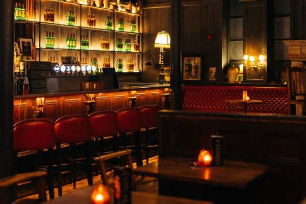 Henry’s & The Jailhouse