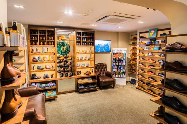 Robinson’s Shoemakers