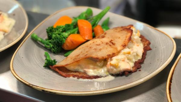 Local Cuisine at Holohans Pantry