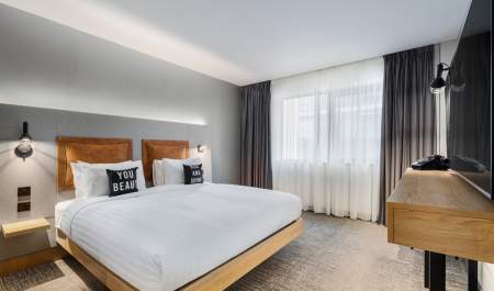 Moxy Belfast City By Marriott